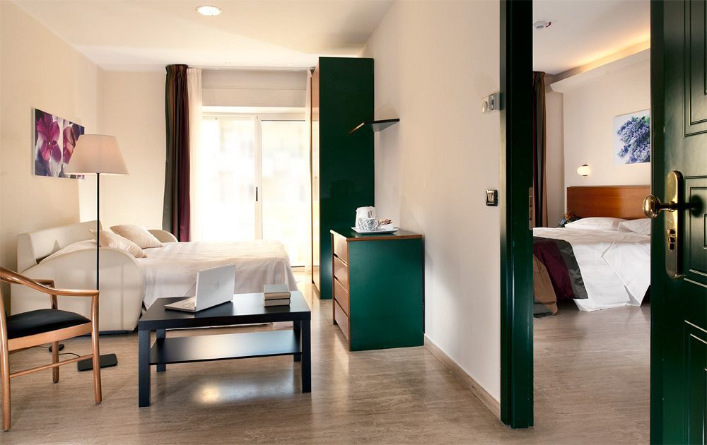 Astoria Suite Hotel Rimini Esterno foto